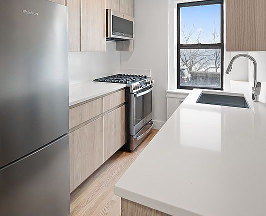 2nd image of 23 Chittenden Ave #1B