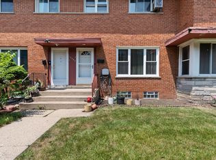 10049 Frontage Rd #D, Skokie, IL 60077