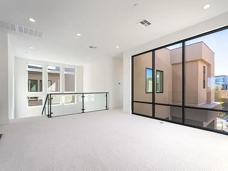 Upstair Open Space