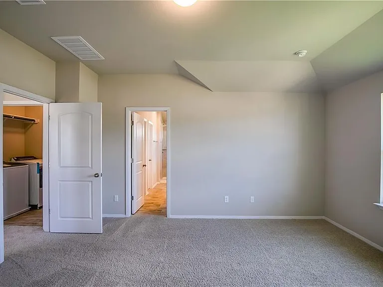 444 Delta Crst — Photo 19