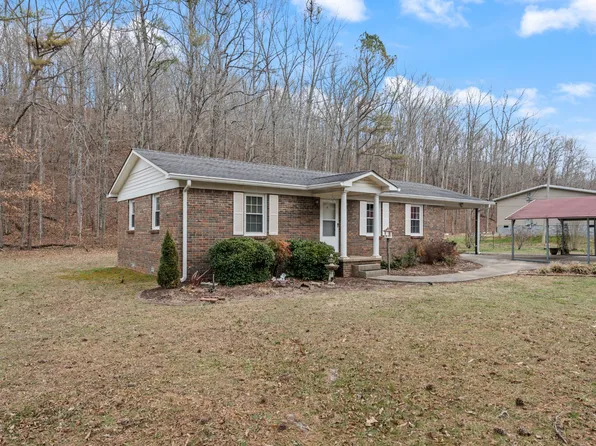 111 Curtis Dr, Waverly, TN 37185