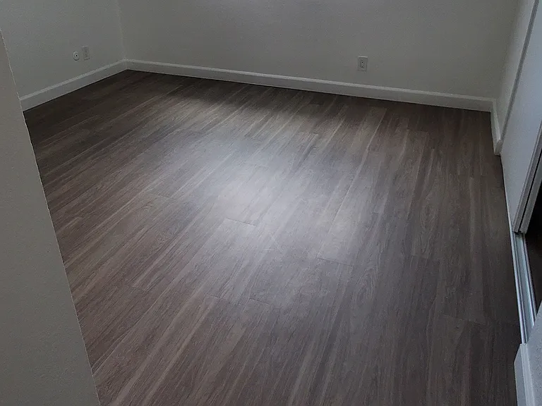 Torrance Terrace — Photo 15