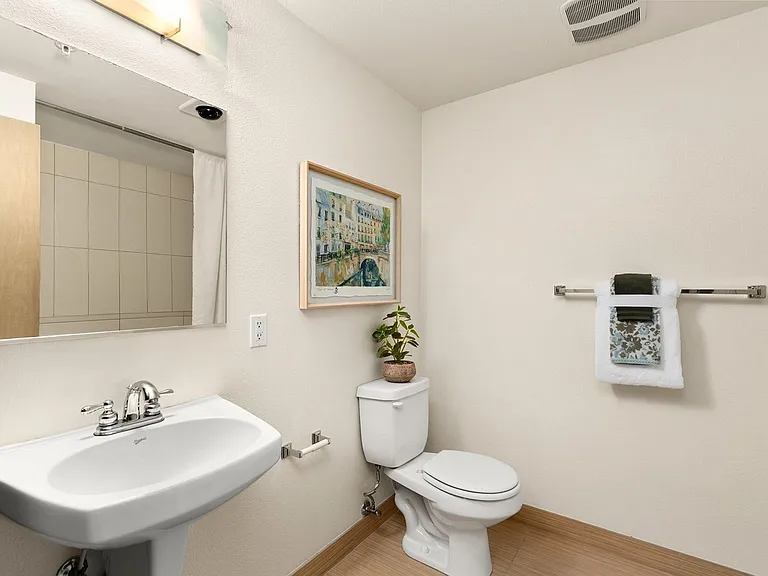 1620 Belmont Ave #529 — Photo 17