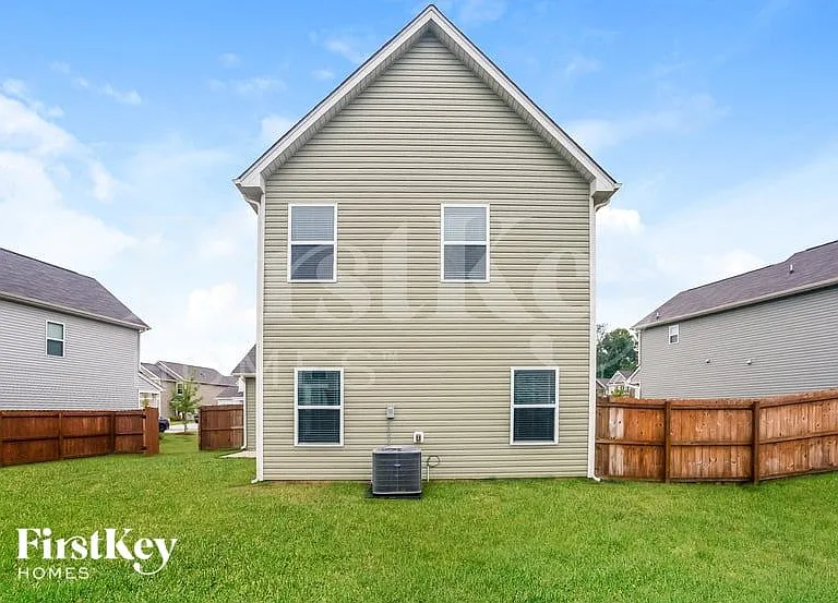 12515 Gotland Rd — Photo 15