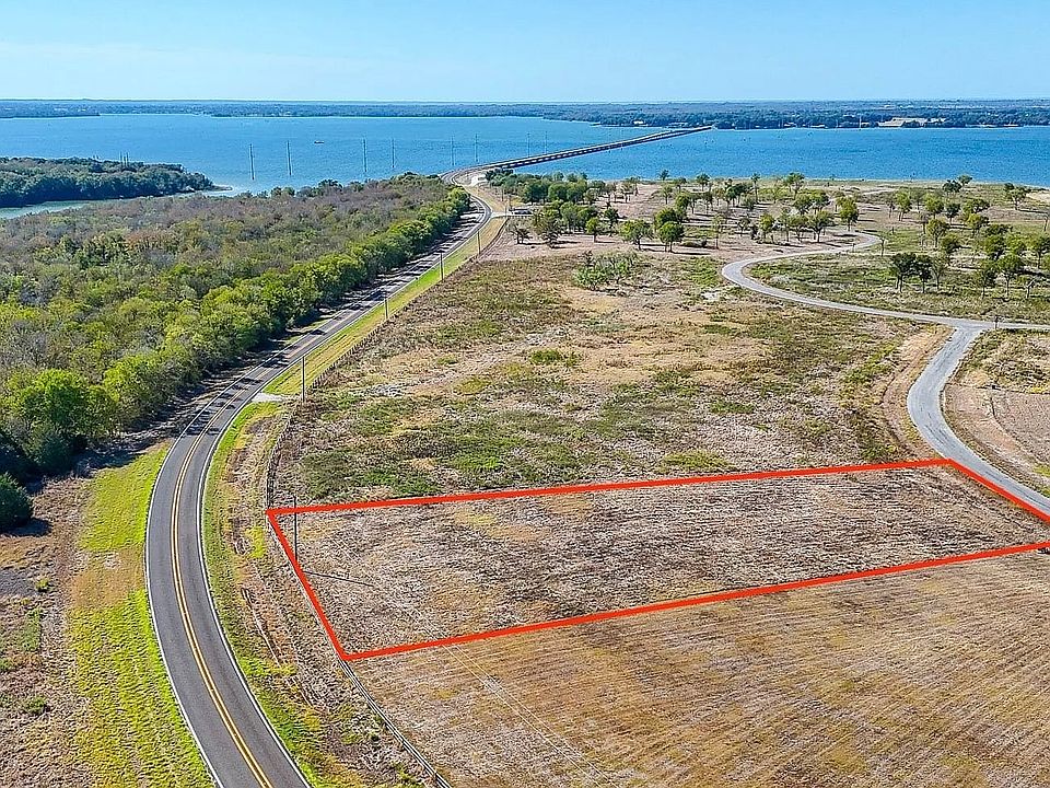 1st image of 79 Chambers Bay