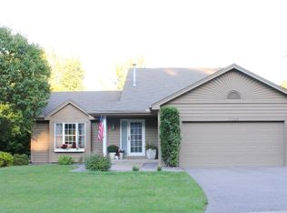 7265 Vervoort Ln, Eden Prairie, MN 55346