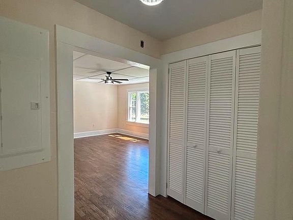5th image of 3676 Saxkey Rd