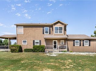 806 Gore Rd, Raymore, MO 64083
