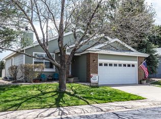 28 Canongate Ln, Highlands Ranch, CO 80130