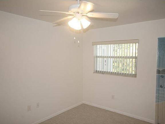 5th image of 5876 21st St N APT 20