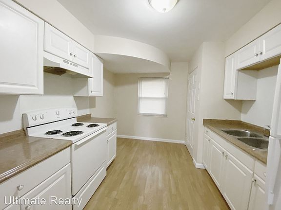 3rd image of 1601 Jett Dr