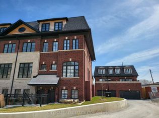 20 Lunar Cres #34, Mississauga, ON L5M 2R5