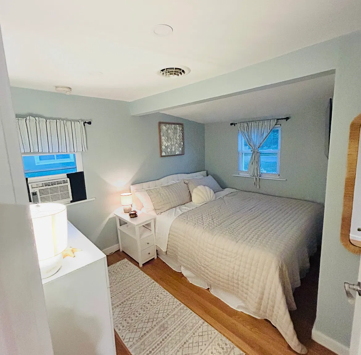 2 bed, 550 sqft, $2,000 — Photo 4