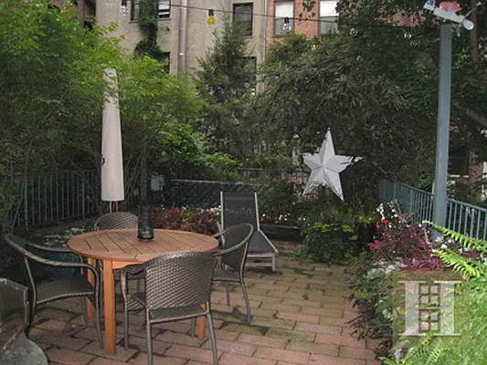 Rented by Halstead Real Estate | media 27