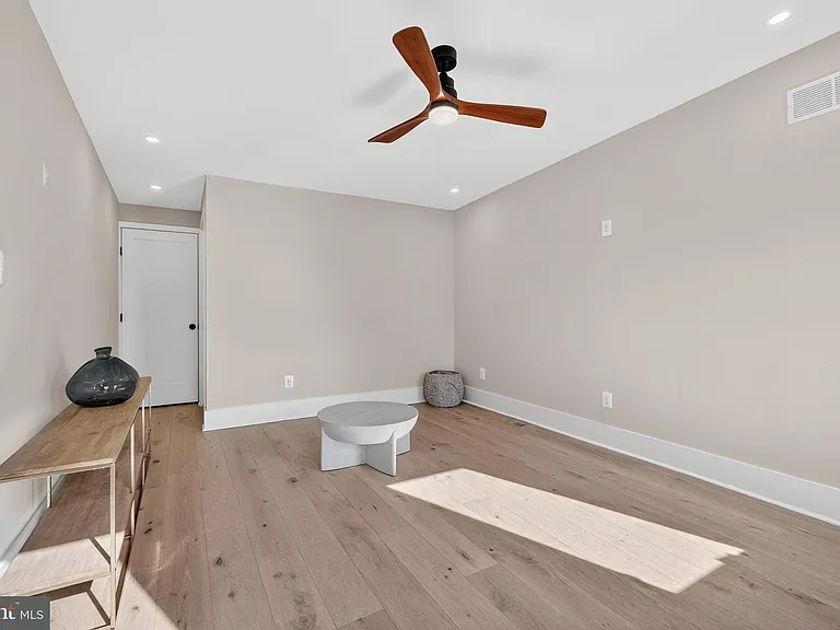 32 Adams St NW — Photo 29