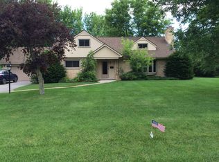 1009 Westview Dr, Marshfield, WI 54449