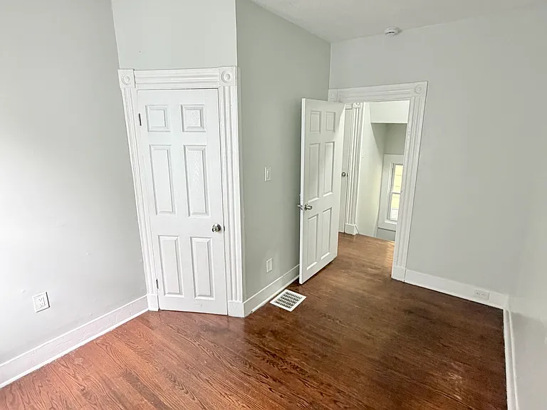 139 Poplar St — Photo 14