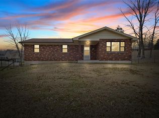 1722 Miller Rd, Imperial, MO 63052