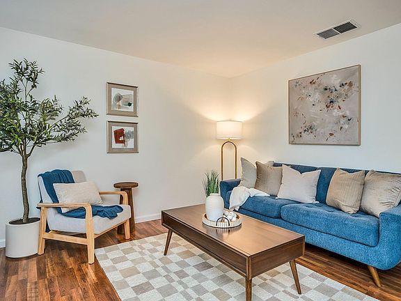 4th image of 493 Mission Boulevard