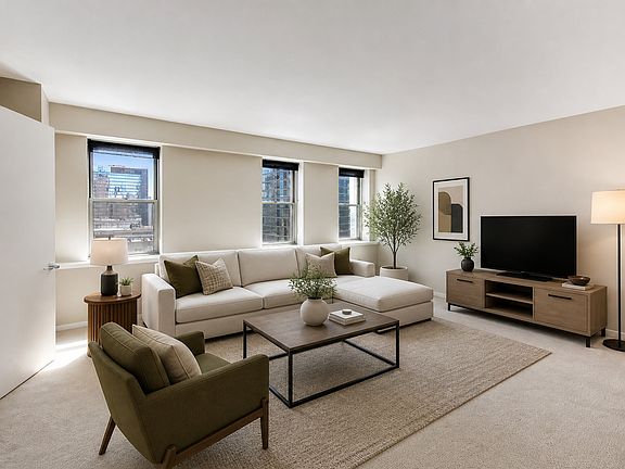 4th image of 40 E 9th St APT 1601