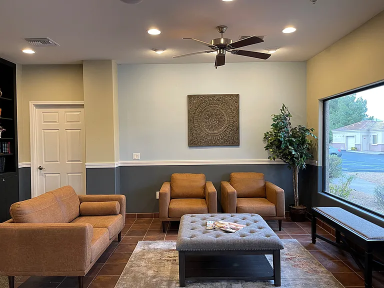 Aspen Ridge Apartment Homes — Photo 13
