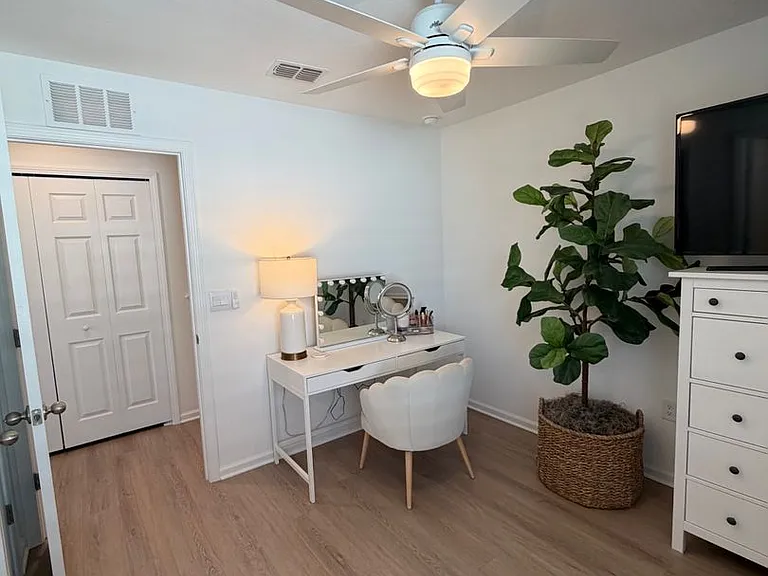 8326 Zenith Cir — Photo 22