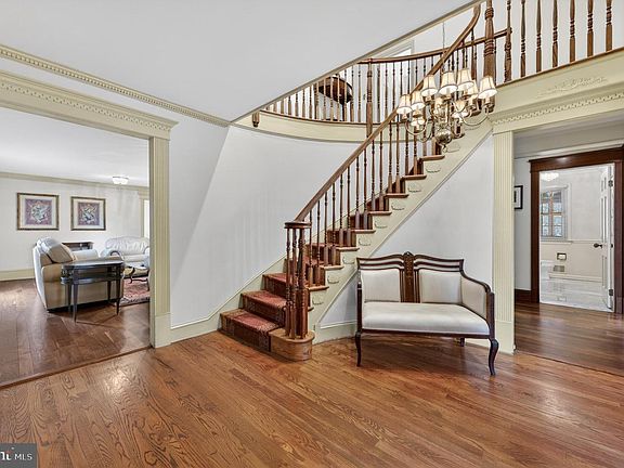 4th image of 1398 Morstein Rd