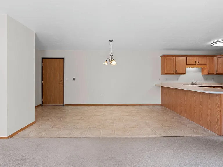 308 Golfview Rd #5 — Photo 9