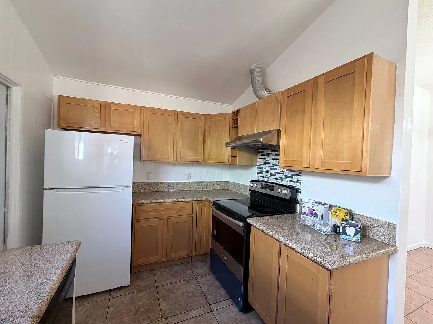 Spacious San Carlos Home Near Mission Trails 3 Bed with 4th Bed Option! — Photo 3