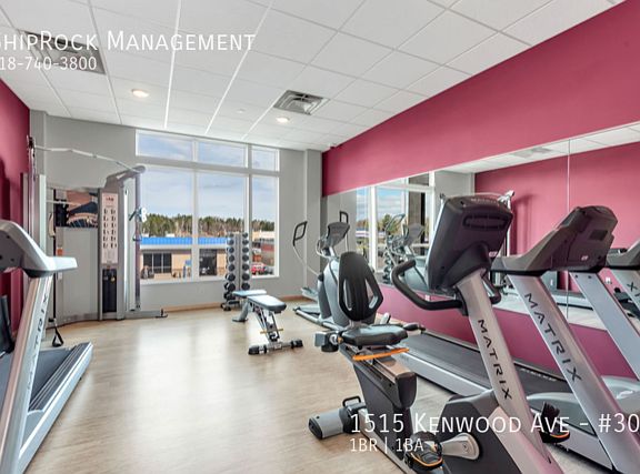 3rd image of 1515 Kenwood Ave #308