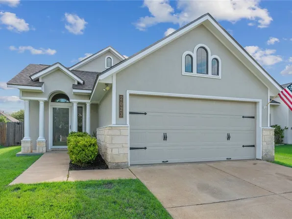 2023 Turning Leaf Dr, Bryan, TX 77807