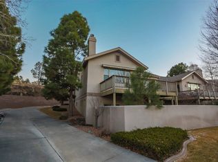 908 Circle Dr, Los Alamos, NM 87544