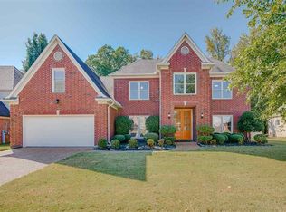 211 Walnut Gardens Dr, Cordova, TN 38018