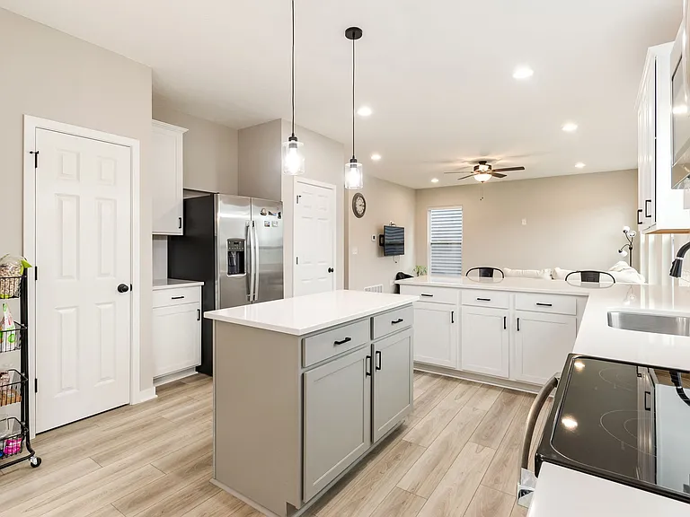 1159-1 Speedliner Dr — Photo 15