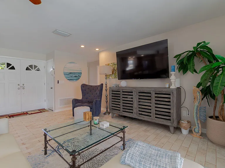 4370 Flax Ct — Photo 9
