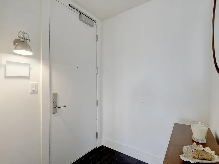 603 Davis St #1011 — Photo 10