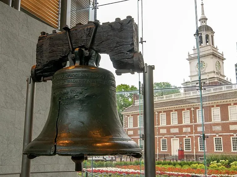 the Liberty and Independence Hall are three blocks away