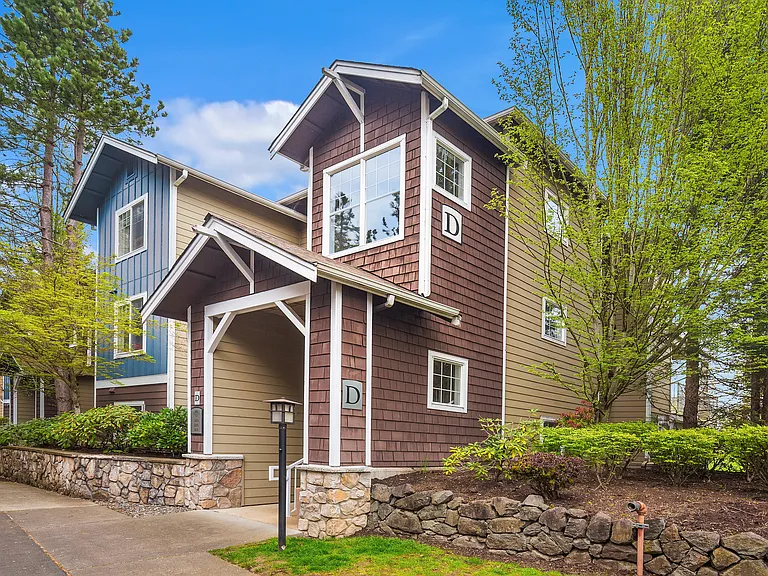 710 240th Way SE #D201 — Photo 2