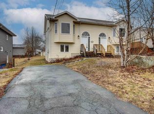 17 B Hartlen Ave, Halifax, NS B3R 1R5