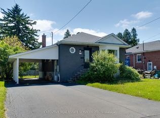 213 E 32nd St, Hamilton, ON L8V 3S3