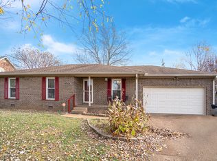 215 Bordeaux Ct, Smyrna, TN 37167