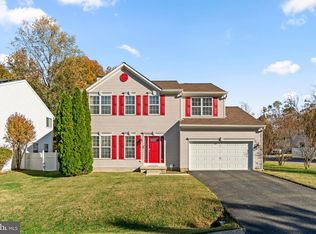 7315 Anon Ln, Glen Burnie, MD 21060