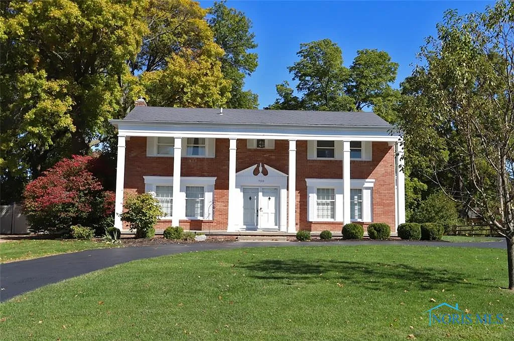 720 River Glen Rd photo 1