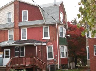 19 N Wycombe Ave, Lansdowne, PA 19050