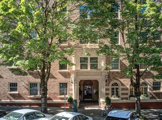 709 SW 16th Ave UNIT 306, Portland, OR 97205