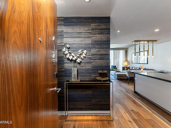 4th image of 5455 E LINCOLN Drive #1017