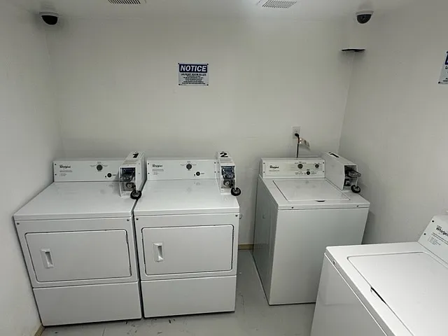 2106 College Street #6 — Photo 6