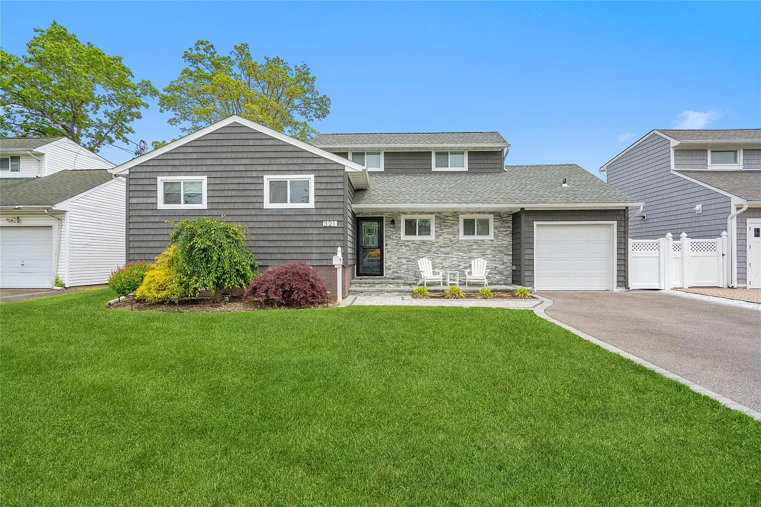 321 2nd Avenue photo 1