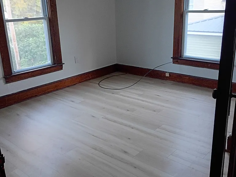 13 Owego St — Photo 5
