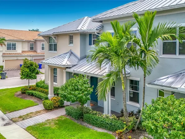 1040 Eucalyptus Dr Unit 2, Hollywood, FL 33021